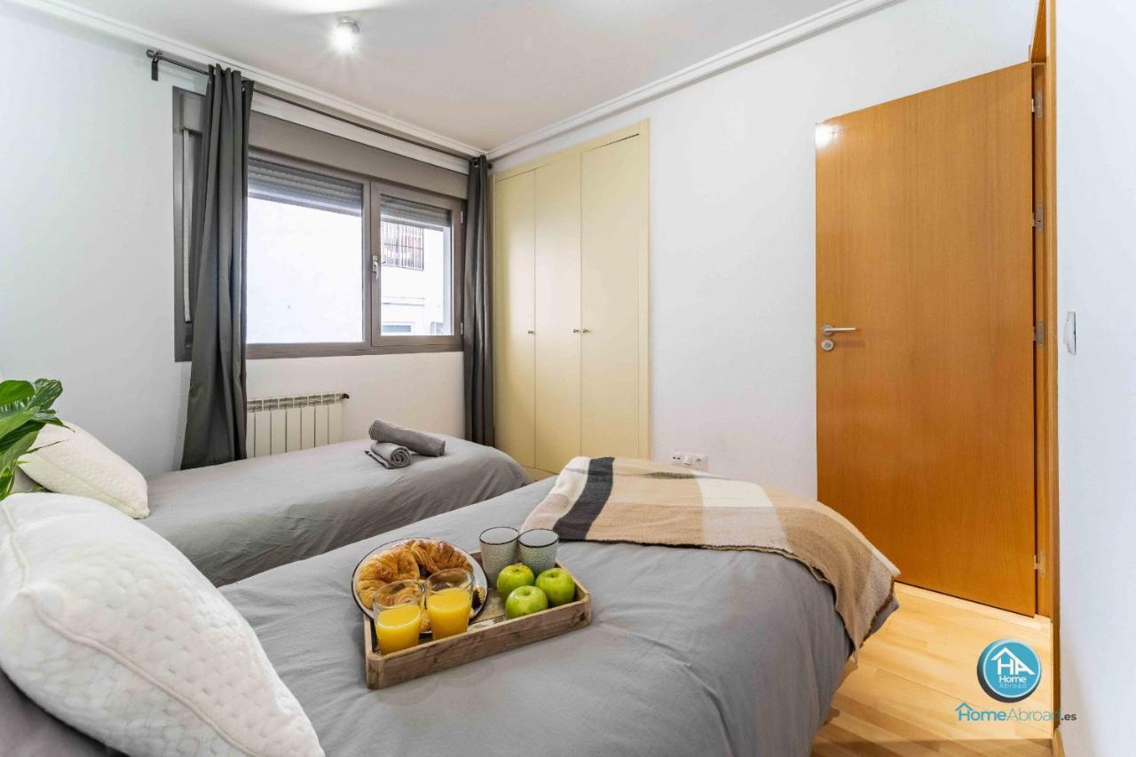 Super Deluxe Villa With Free Parking Madrid Center Kültér fotó